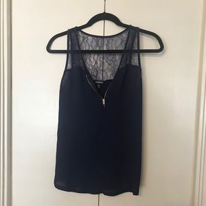 Lacey sleeveless shirt with gold zipper